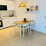 Apartment Modern *