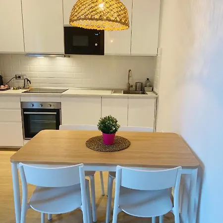 Modern מודנה