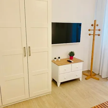 Modern Lägenhet Modena
